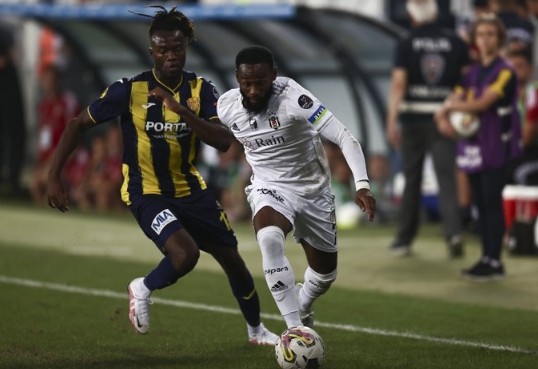 Beşiktaş Süper Lig'de Ankaragücü'nü konuk ediyor! Karşılaşmada ilk 11'ler belli oldu...